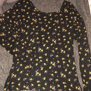 🌺Floral tie back top